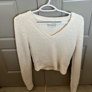 Size XS white sweater from Abercrombie
